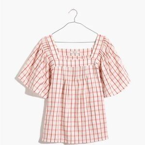 Madewell- women’s crinkle cotton square-neck top with flutter sleeves. Size M